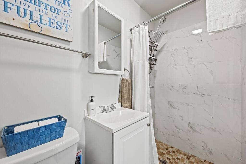 Great Walkable Studio Apt! New York Exterior foto